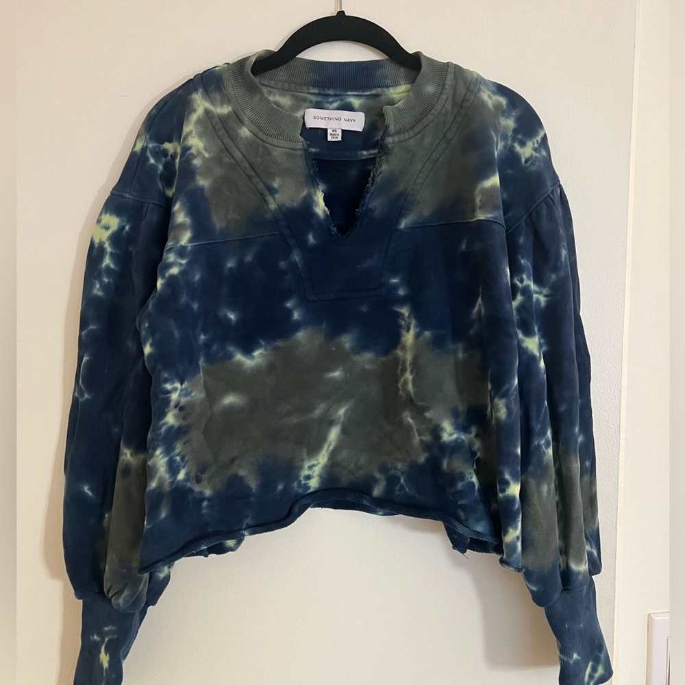 Cute cropped tie dye sweatshirt from Something Navy